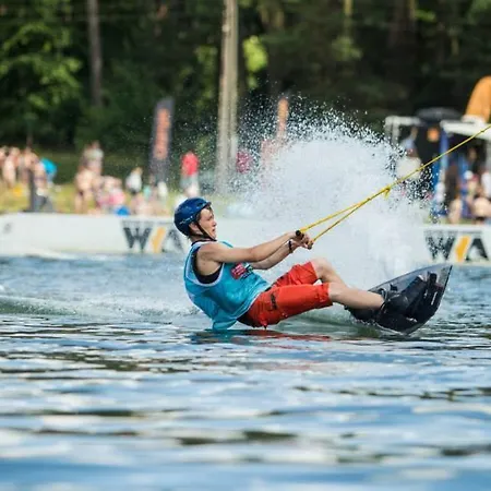 אתר נופש Prlu W Camp Lipno סטשאו