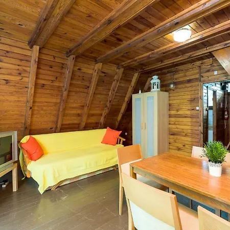 אתר נופש Prlu W Camp Lipno *