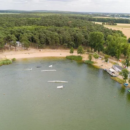 אתר נופש Prlu W Camp Lipno סטשאו